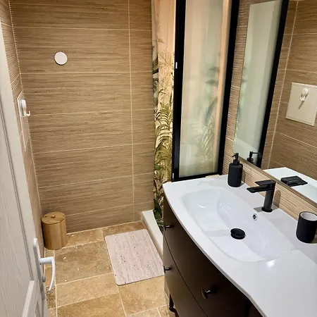 Apartamento Cosy Independant Avec Kitchenette Et Jardinet, Proche Paris *