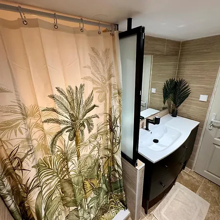 Cosy Independant Avec Kitchenette Et Jardinet, Proche Paris *