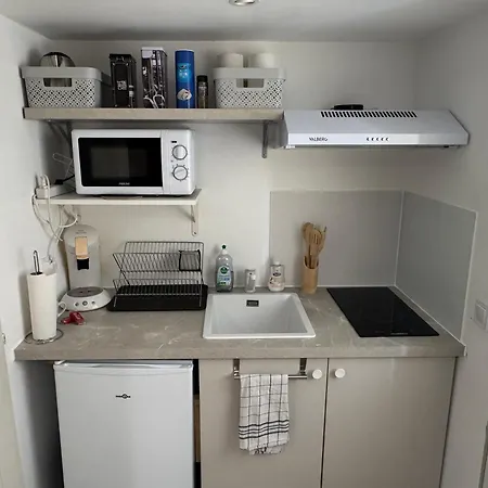 Cosy Independant Avec Kitchenette Et Jardinet, Proche Paris *
